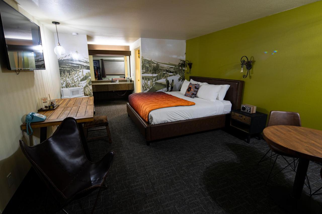 בנד Campfire Hotel מראה חיצוני תמונה